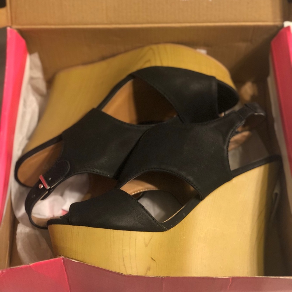 Charlotte Russe wedge